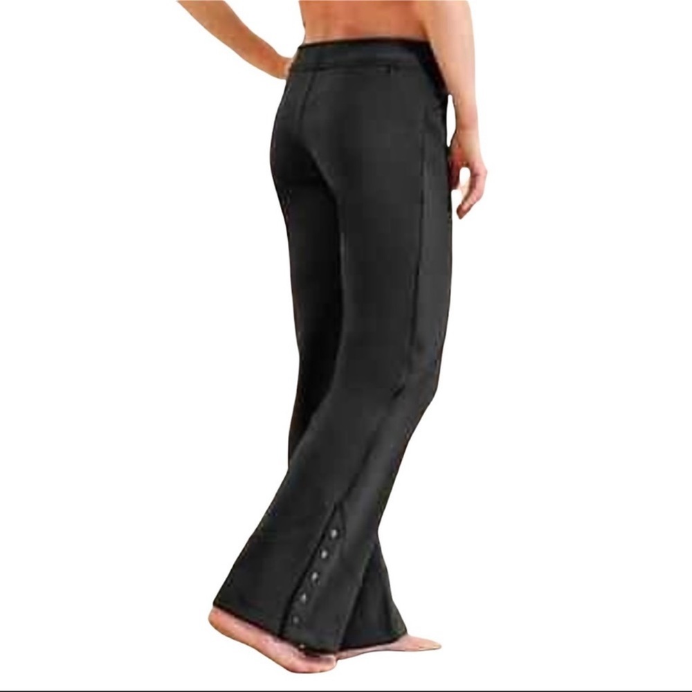 ATHLETA Snow Cruiser Neoprene Softshell Fleece Lined Pants